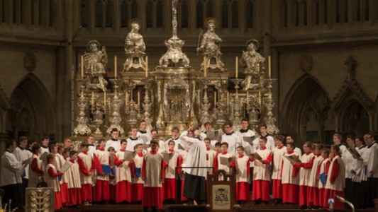 Denuncian que más de 500 chicos fueron abusados en un coro del que participó el hermano de Benedicto XVI