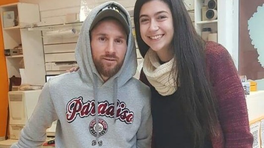 Messi fue a sacarse una foto carnet y revolucionó un shopping de Funes