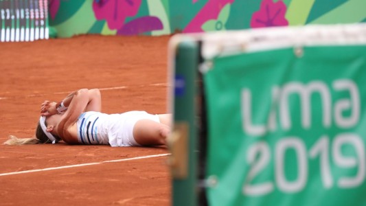Memorable remontada: la rosarina Nadia Podoroska se llevó una medalla dorada en tenis