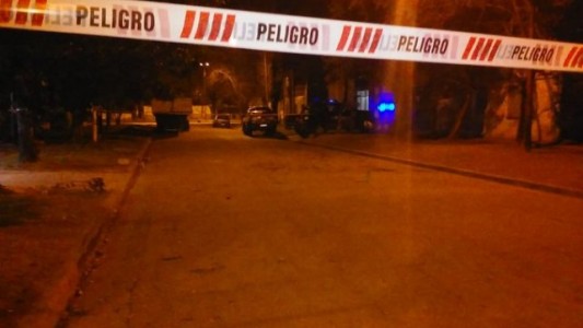 Asesinan a balazos a un joven de 23 años en Tiro Suizo