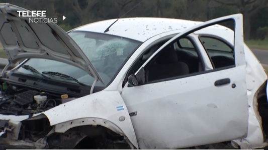 Circunvalación y Ayacucho: perdió el control del vehículo y chocó contra el guardarrail