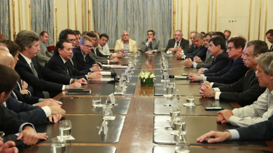 Consejo del Salario: el Gobierno buscará fijar el mínimo en $16.250 y la CGT en $31.148