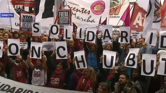 Docentes de escuelas públicas paran en solidaridad con sus pares de Chubut