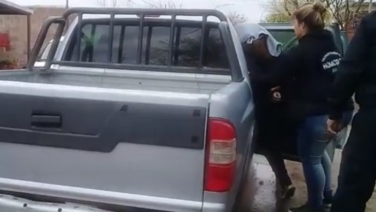 San Luis: detuvieron a la mamá y a la abuela de un bebé que murió entre basura patológica