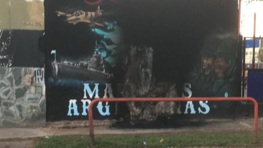 Incendiaron un mural en el predio "Malvinas" de Newell's