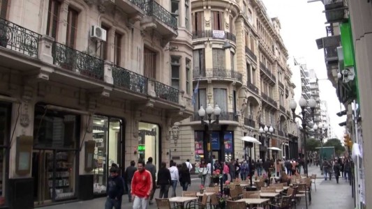 Rosario celebra el Día de la Virgen sin clases, con asueto y mayoría de comercios abiertos