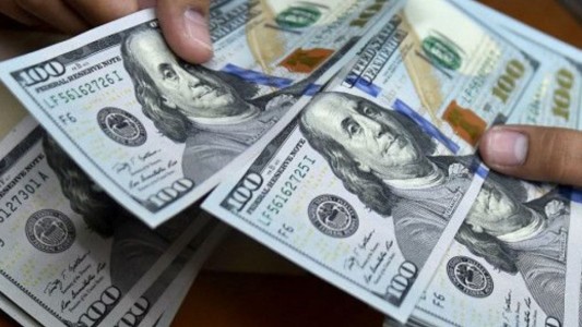 Cepo al dólar: el Banco Central endureció los límites a la compra de dólares