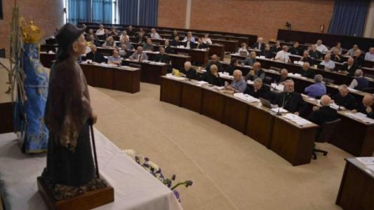 La Asamblea del episcopado argentino se reúne para abordar la "prevención de delitos sexuales"