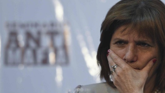Patricia Bullrich denunció amenazas de la barra brava de River por la reventa de entradas