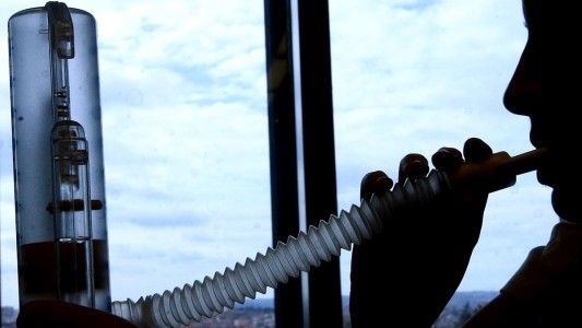 Advierten que 3 de cada 4 argentinos que padecen EPOC desconocen su diagnóstico