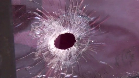 Balearon la vivienda de dos integrantes del actual sindicato de taxis