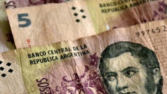 Extendieron el plazo de circulación de los billetes de cinco pesos
