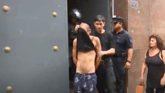 Minutos de terror en Anses: armado con un cuchillo, amenazó para que lo atendieran primero