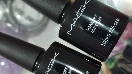 La ANMAT prohibió la venta de tres productos para uñas