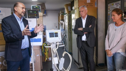 Santa Fe aumentó 25% las camas críticas para enfrentar la emergencia