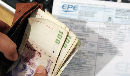 El gobierno de Santa Fe congeló tarifas de energía y agua por cuatro meses