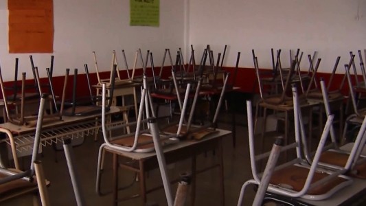 "Tal vez después de julio podamos volver a las aulas de manera presencial"