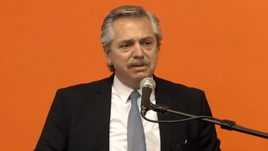 Fernández: "Vamos a volver a tener un sistema de salud como el que nunca debimos dejar de tener"
