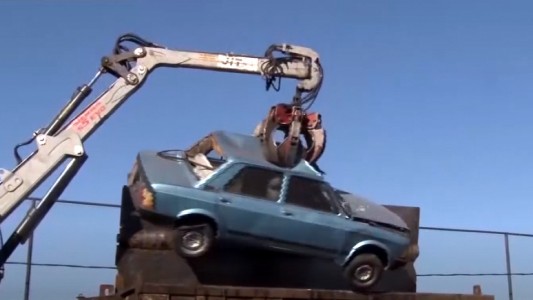 Compactarán más de 600 autos y 4 mil motocicletas en los corralones municipales