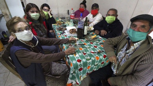 En el primer finde de reuniones sociales se tramitaron más de 100.000 permisos en Santa Fe