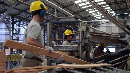 Comienzan a pagar desde el jueves el ATP a casi 1,6 millones de trabajadores del sector privado