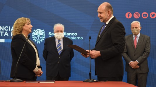 Asumió Martorano: "Mi compromiso es que el derecho a la salud sea el derecho de todos los santafesinos"