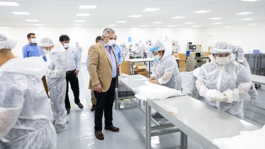 La Unidad Médica Presidencial le recomedó a Fernánez "restringir al máximo el contacto interpersonal"