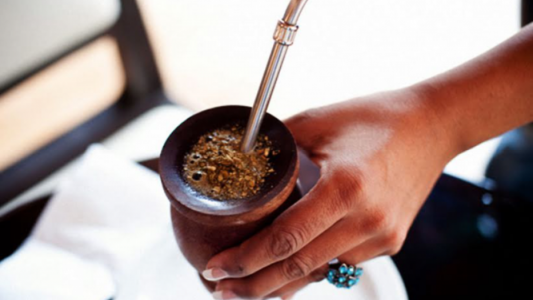 En Catamarca, prohíben el mate en la administración pública como medida preventiva