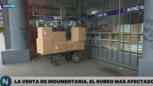 900 empleados de comercio perdieron su empleo en Rosario