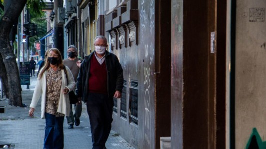 La Provincia de Santa Fe adhirió al DNU nacional y no habrá retroceso de fase