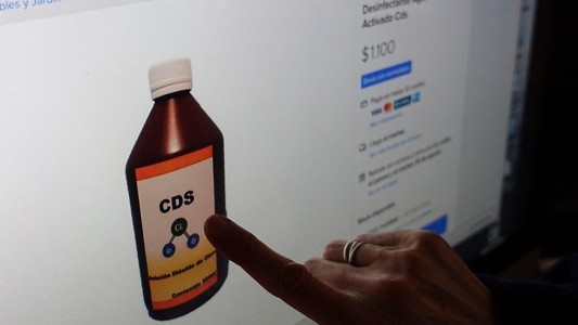 La ANMAT da de baja más de 400 publicaciones en las que se vendía dióxido de cloro por internet