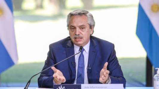 Alberto Fernández sobre la vuelta del fútbol: "Es muy difícil jugarlo en este contexto"