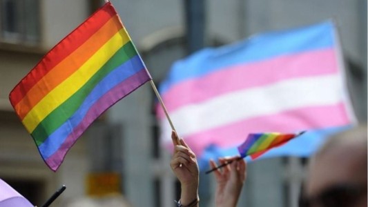 Establecen un cupo laboral para travestis, transexuales y transgénero en el Estado
