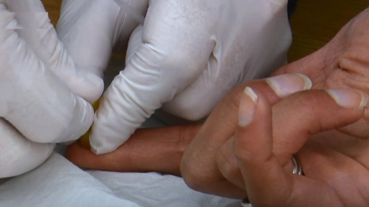 Implementan un nuevo test para detectar Covid-19 y anticuerpos en el organismo