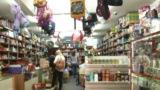 Escasa actividad en el centro en el Día del Empleado de Comercio