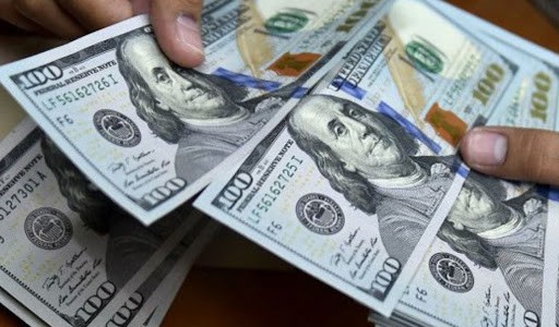 Dólar en alza tras modificarse el esquema cambiario