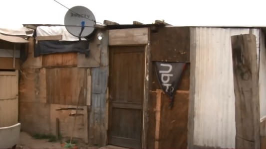 Un niño de dos años fue baleado en el abdomen en medio de un ataque a su vivienda