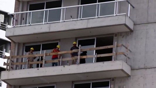 Las constructoras advierten por un faltante de materiales que complica al sector