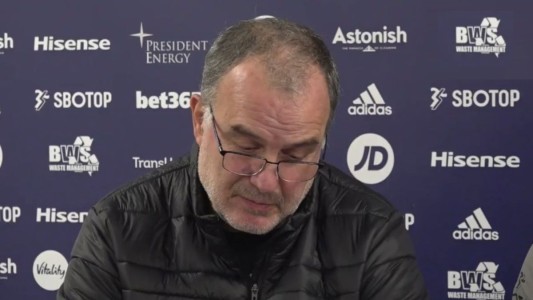 Bielsa sobre Maradona: “La pérdida de un ídolo es una sensación de debilidad para todos nosotros”