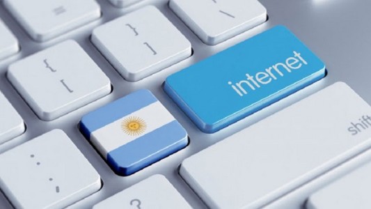 El Enacom ampliará la conectividad en todo el país