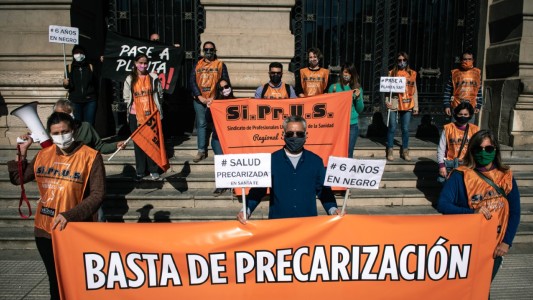 Profesionales de la Salud de Santa Fe iniciaron un paro de 72 horas por salarios