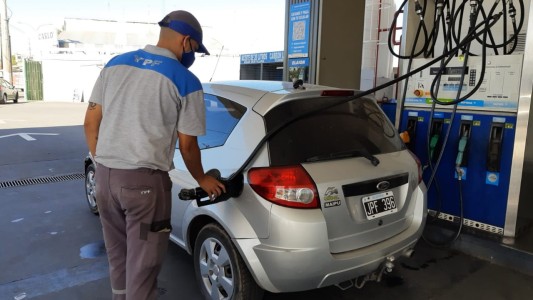 YPF despide el año con aumentos