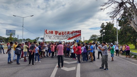 Continúa la protesta de los pescadores en toda la provincia