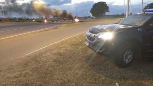 Cortes por protestas de los trabajadores del río