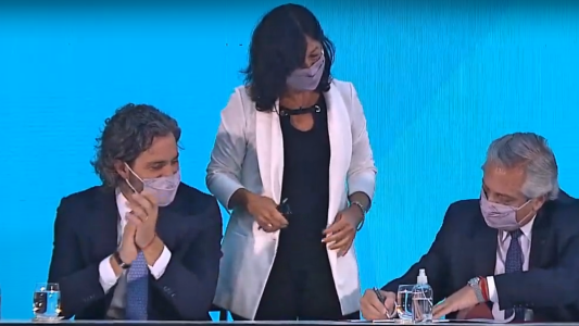 El Presidente promulgó las leyes de IVE y del Plan de los Mil Días