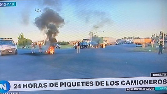 Continúa la protesta de los transportistas en las rutas
