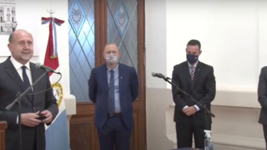 ¡Sí juro! Perotti puso en funciones a sus nuevos ministros