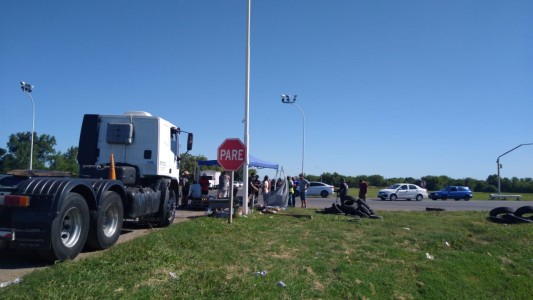 Sigue el paro de transportistas: nuevos cortes de ruta y puertos paralizados