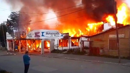 Con una "lluvia de donaciones" reconstruirán "en tiempo récord" una histórica panadería