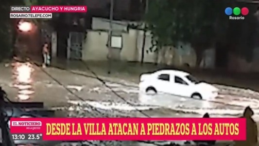 Ayacucho al 6300: agresión a conductores por oleaje tras inundación
